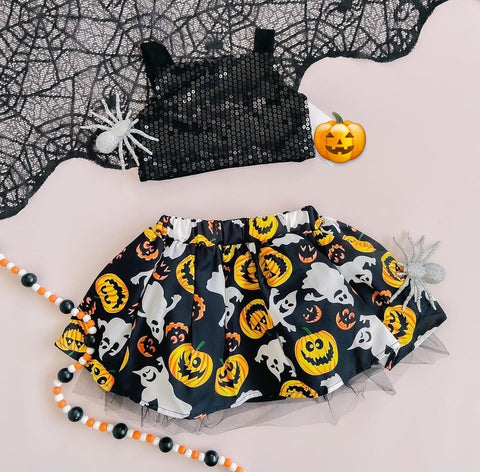 SPOOKY CUTIE